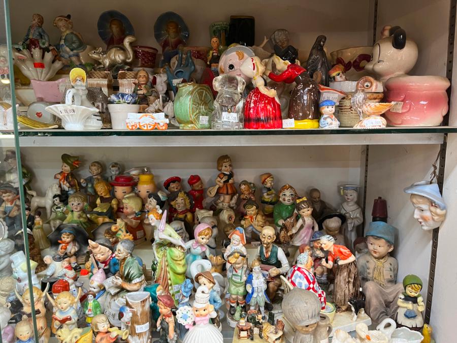 Miniature Ceramic 20th Century Kitch Cat Dog Mouse