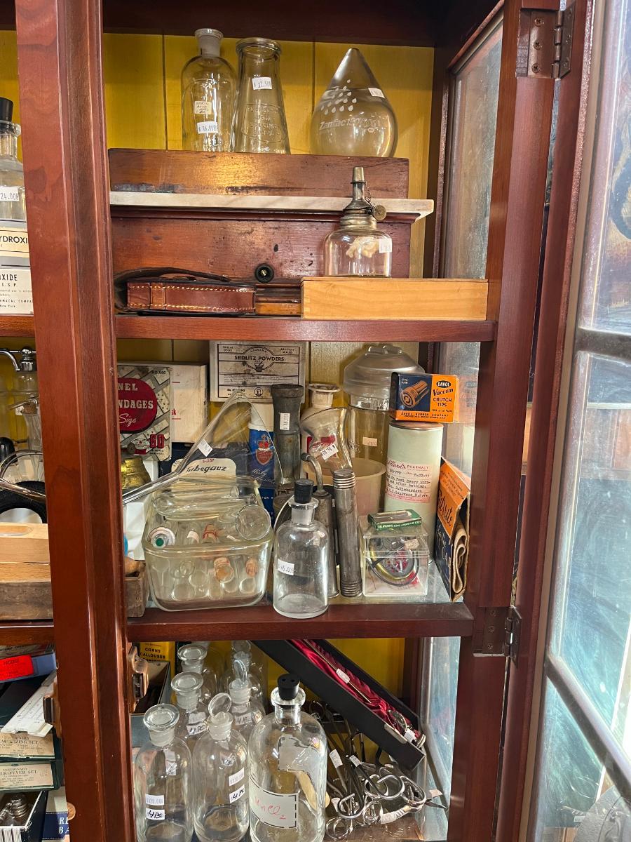 Drug Store Scale Alcohol Lamps Torch Medical Supplies